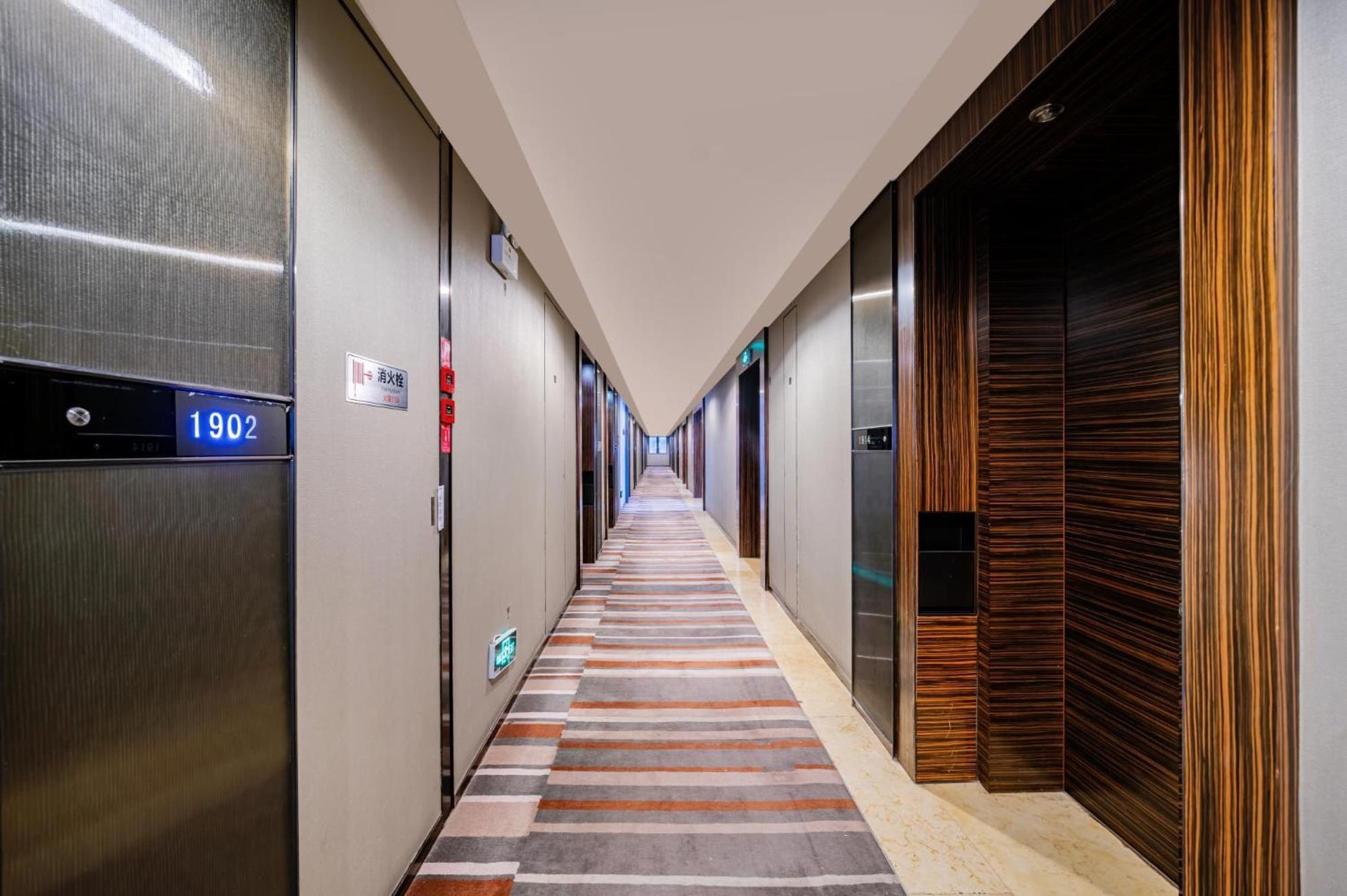 Estay Residence-Poly World Trade Center Guangzhou Exterior photo